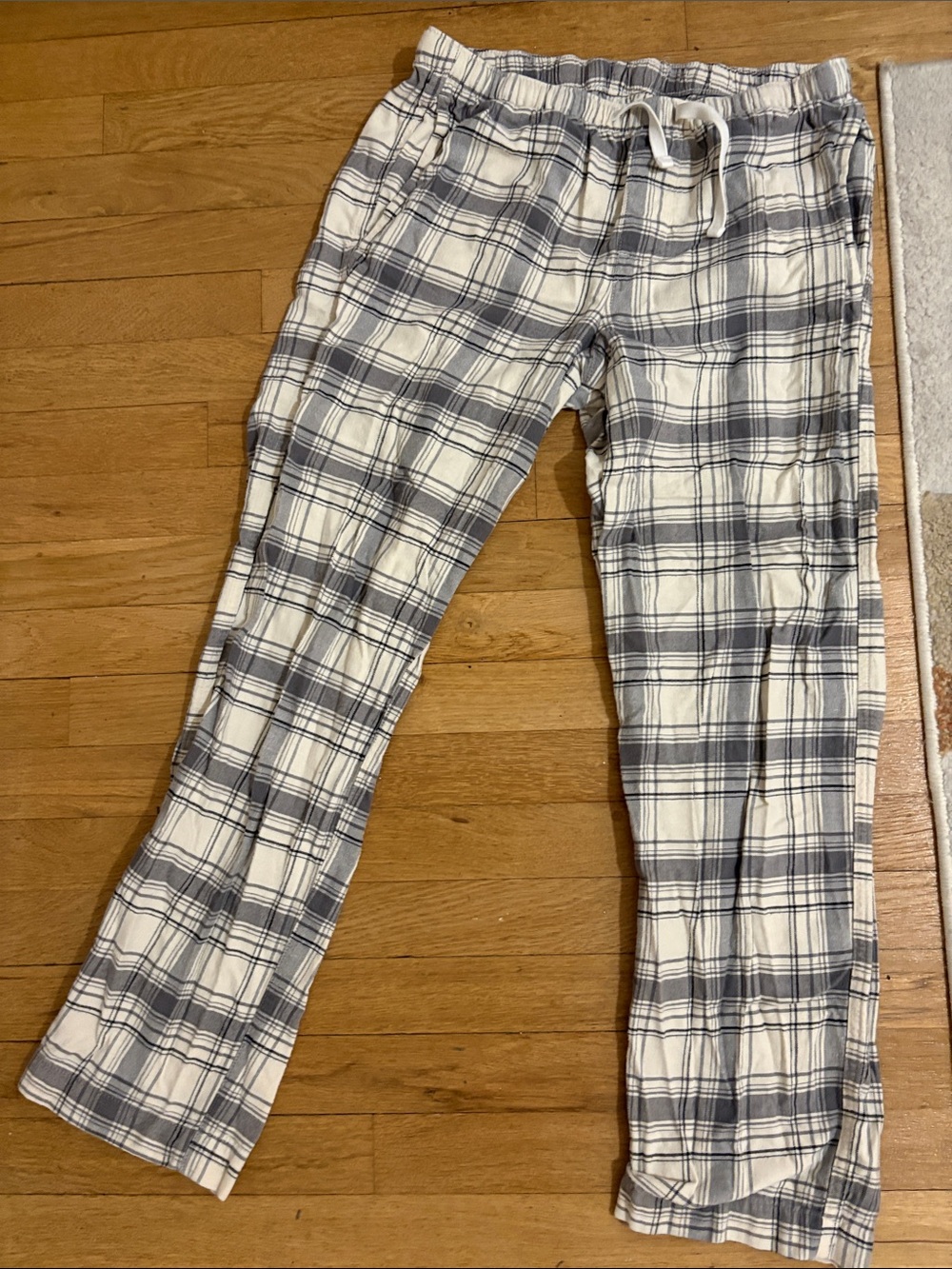 White and Gray Plaid Lounge Pants
